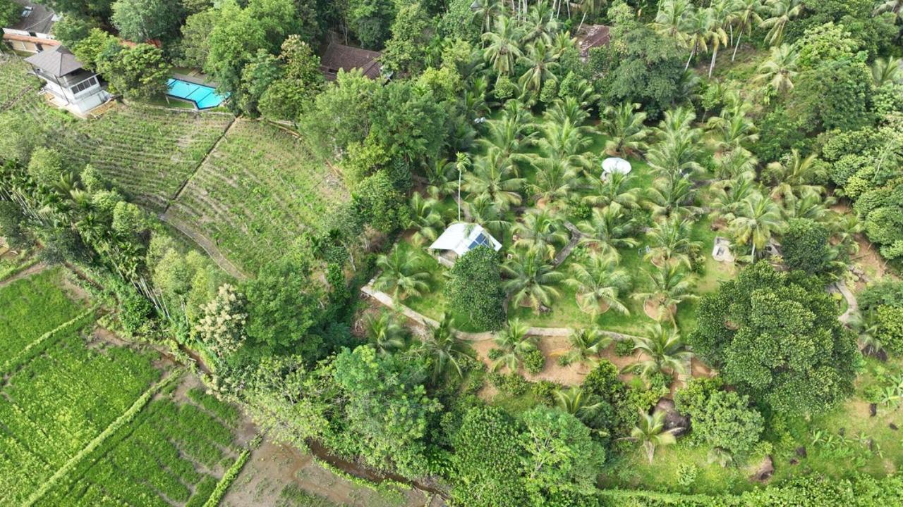 Lake Serenity Resort & Spa Kuruwita Exterior foto
