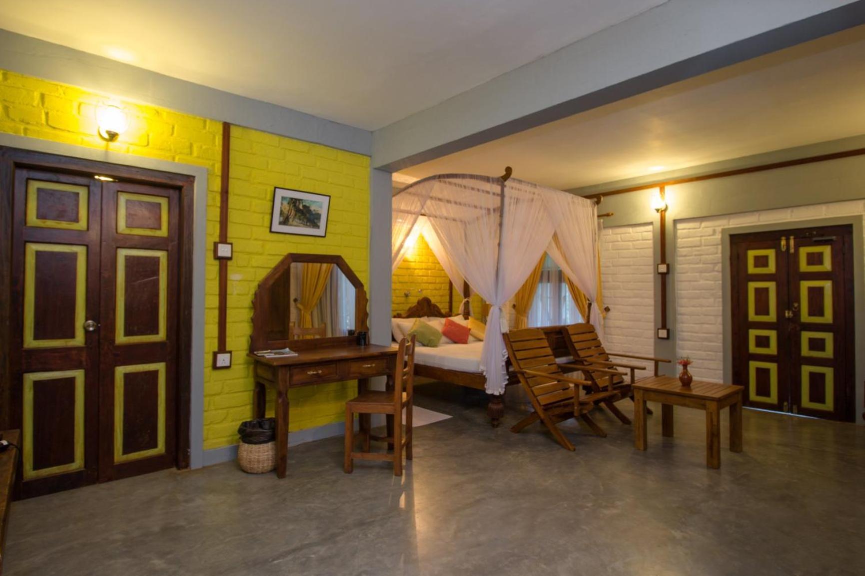 Lake Serenity Resort & Spa Kuruwita Exterior foto